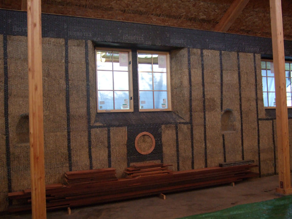 Exposed Straw Wall with Truth Window